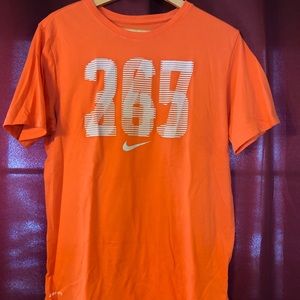 Nike 24/7 365 T-shirt